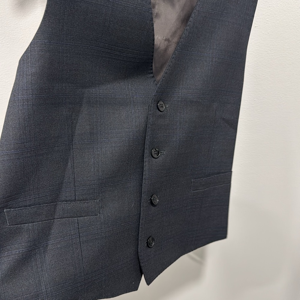 Calvin Klein Suit Vest - Picture 3 of 6